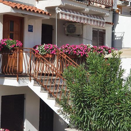 ורסאר Apartments Antolovic מראה חיצוני תמונה
