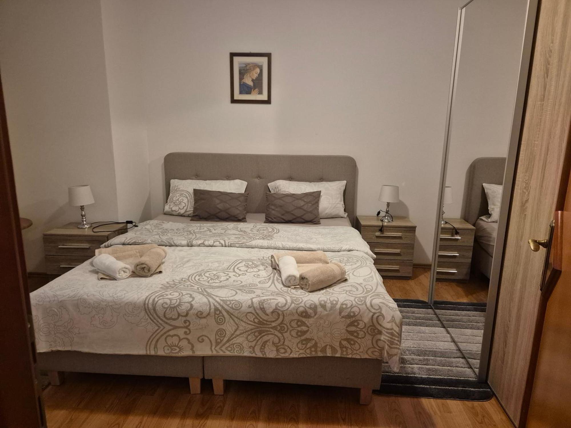 ורסאר Apartments Antolovic מראה חיצוני תמונה