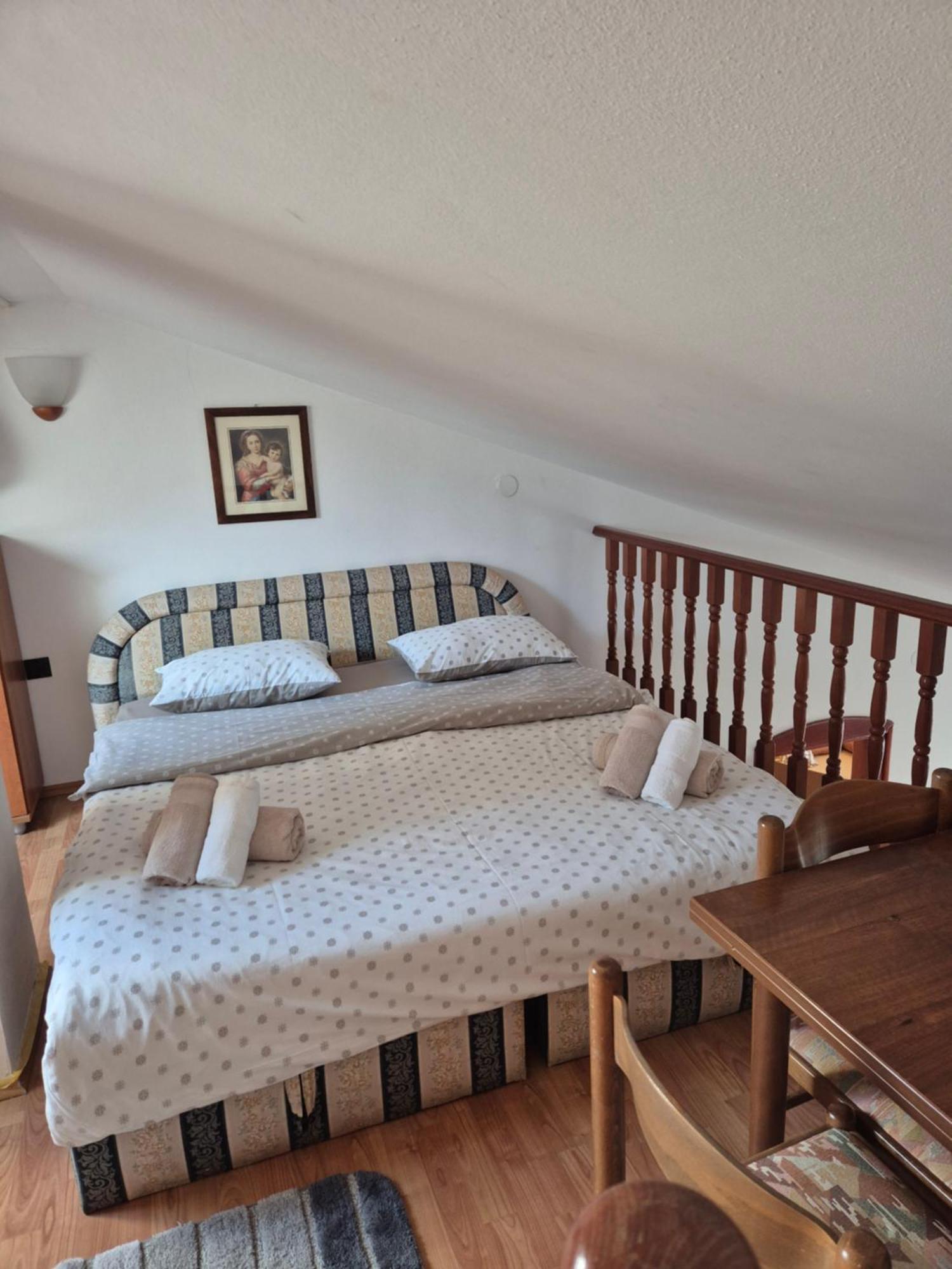 ורסאר Apartments Antolovic מראה חיצוני תמונה